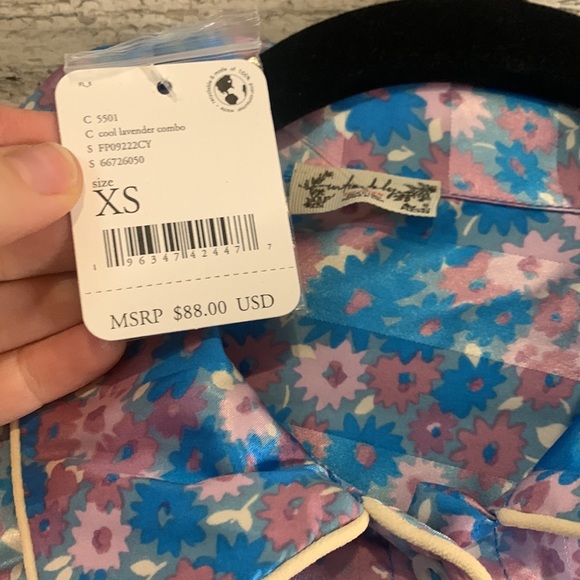 Free people Pillow Talk Satin Short Crop Pajamas size XS - Picture 4 of 6